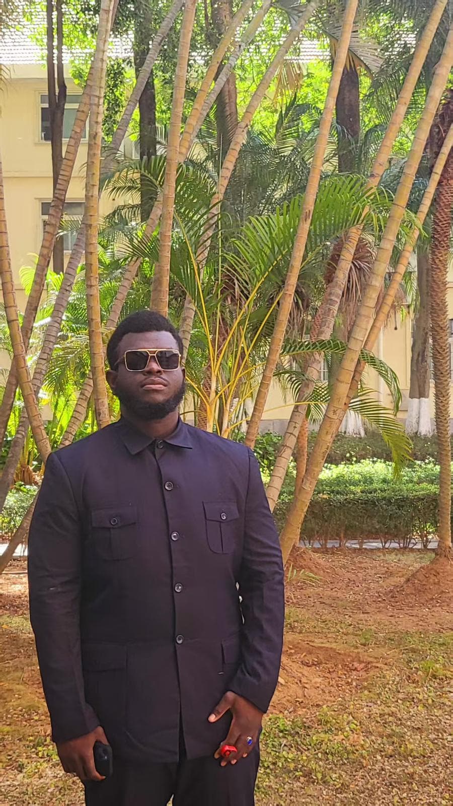 Hassim Sina - Afropreneur et Sinologue spécialiste du commerce Afrique-Chine